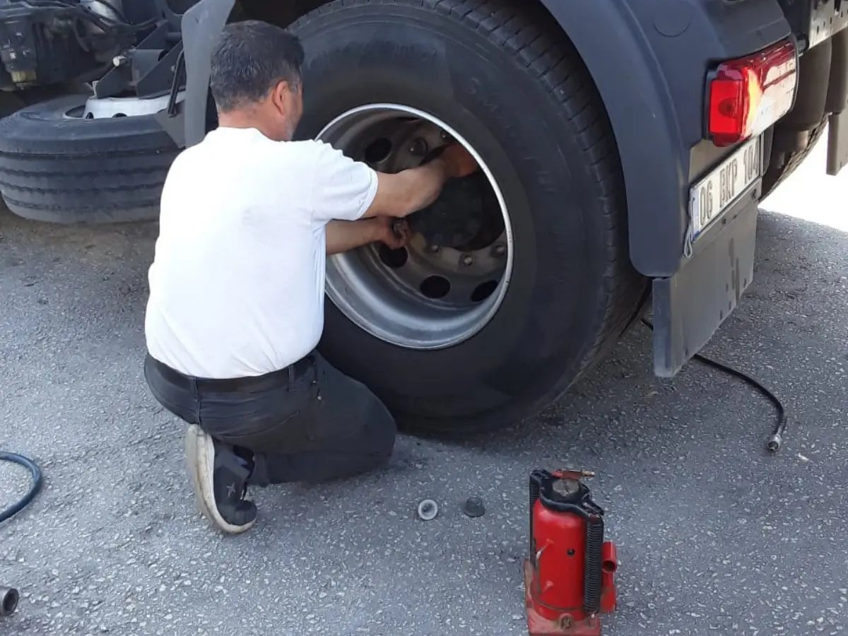 Yenimahalle Oto Lastikçi